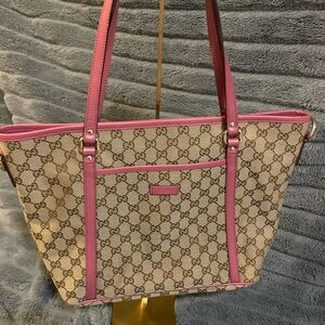 Authentic GUCCI | Canvas Tote Beige Monogram with Pink Trim and Interior / EUC